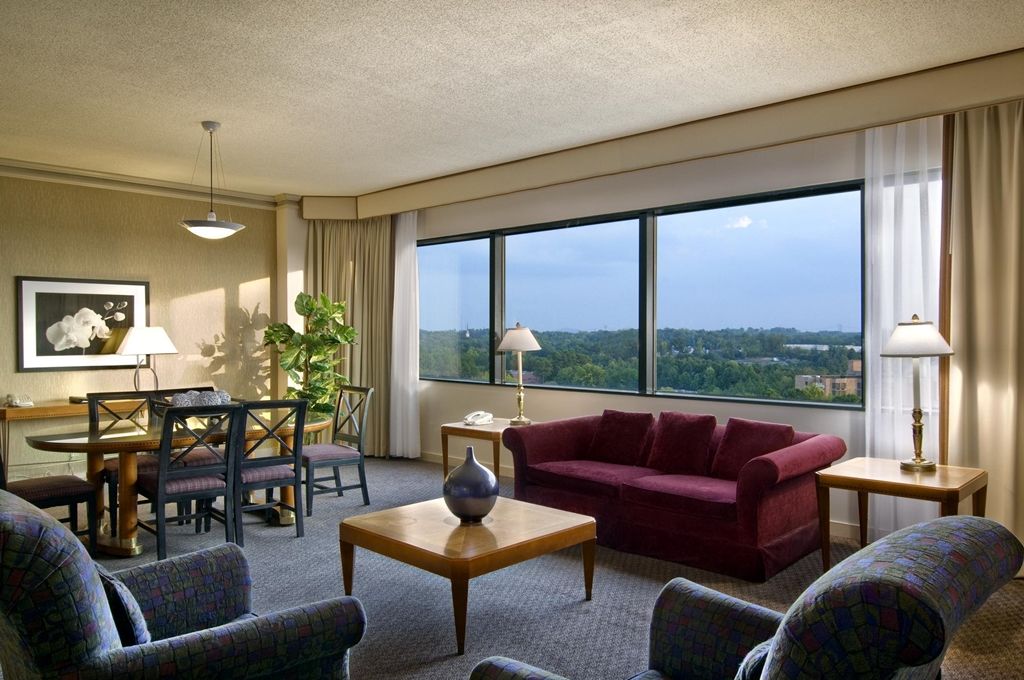 Hilton Atlanta Northeast Hotell Norcross Rum bild